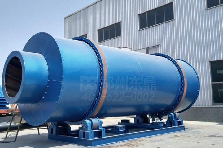 沙子烘干機主要用于干粉砂漿行業(yè)所用的黃砂、河沙及鑄造行業(yè)用于各種規(guī)格型砂的脫水烘干。